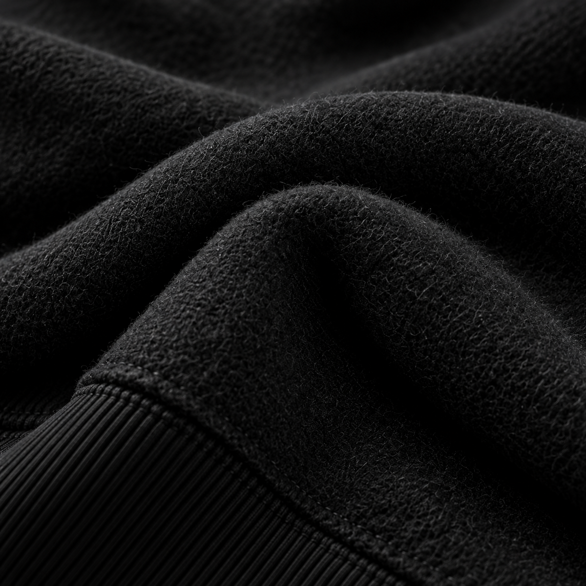 PGTH SIGNATURE SWEATSHIRT - BLACK/WHITE